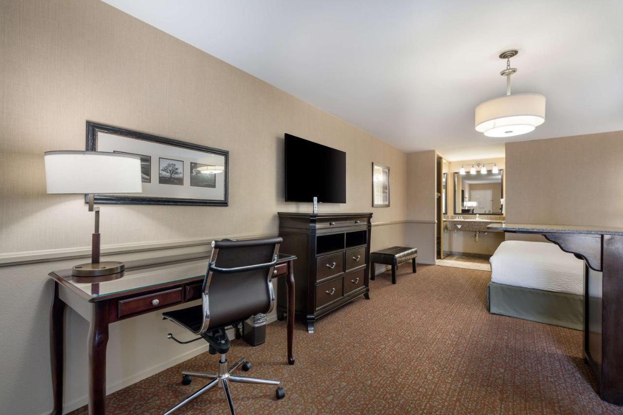 Best Western Corona Hotel&Suites Exterior foto